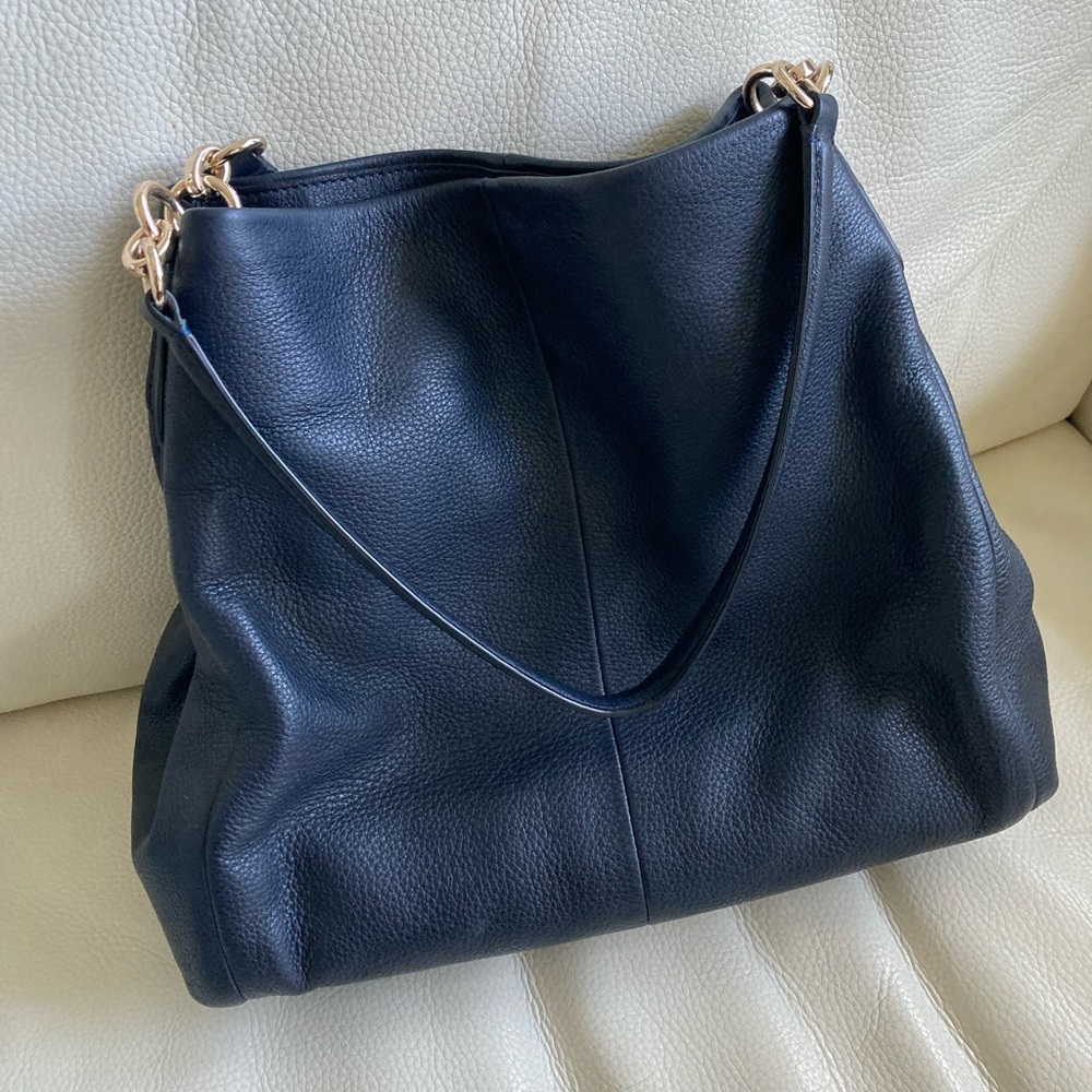 NWOT Coach Navy Leather Bag